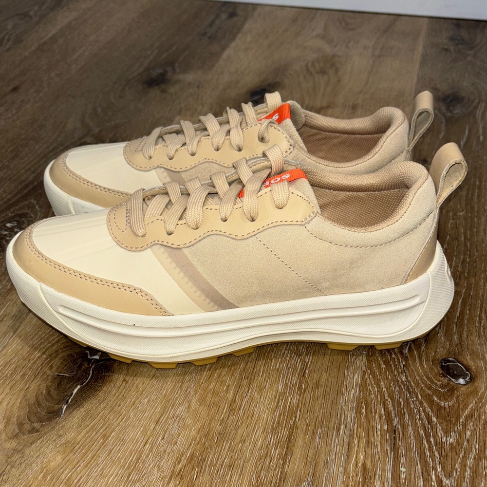Sorel Women's Beige and Orange Accent Sneakers - Picture 6 of 9